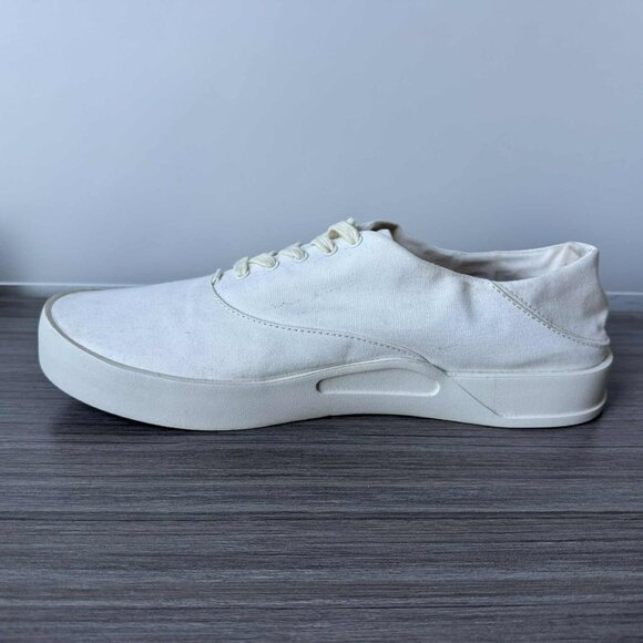 OluKai Tradewind Men's Lightweight Sneakers Size 11 $100 in Off White - Picture 7 of 14